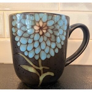 FLOWER COFFEE/ TEA MUG RAISED DESIGN! BEAUTIFUL BLUE FLOWER! RUSTIC BLACK- NEW!